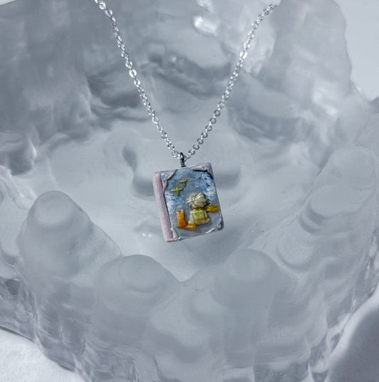 Le Petit Prince’s Book Necklace (Premium pre-order)