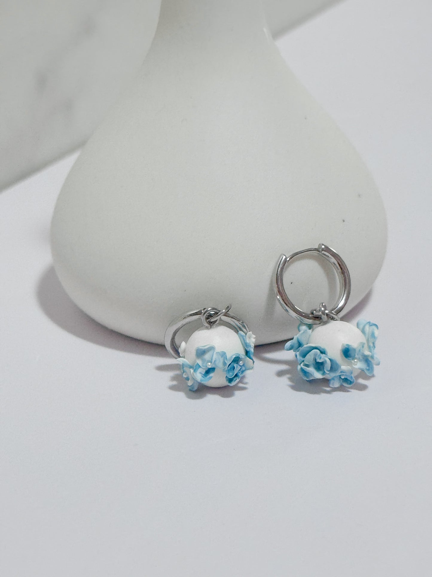 Rollie Earrings