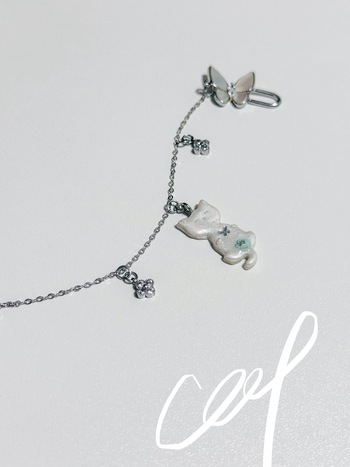 Whimsy Cat Charm bracelet (Silver)