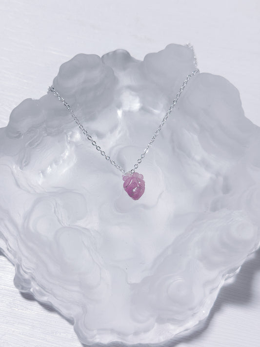 Victoria Heart Necklace [Ash Violet]