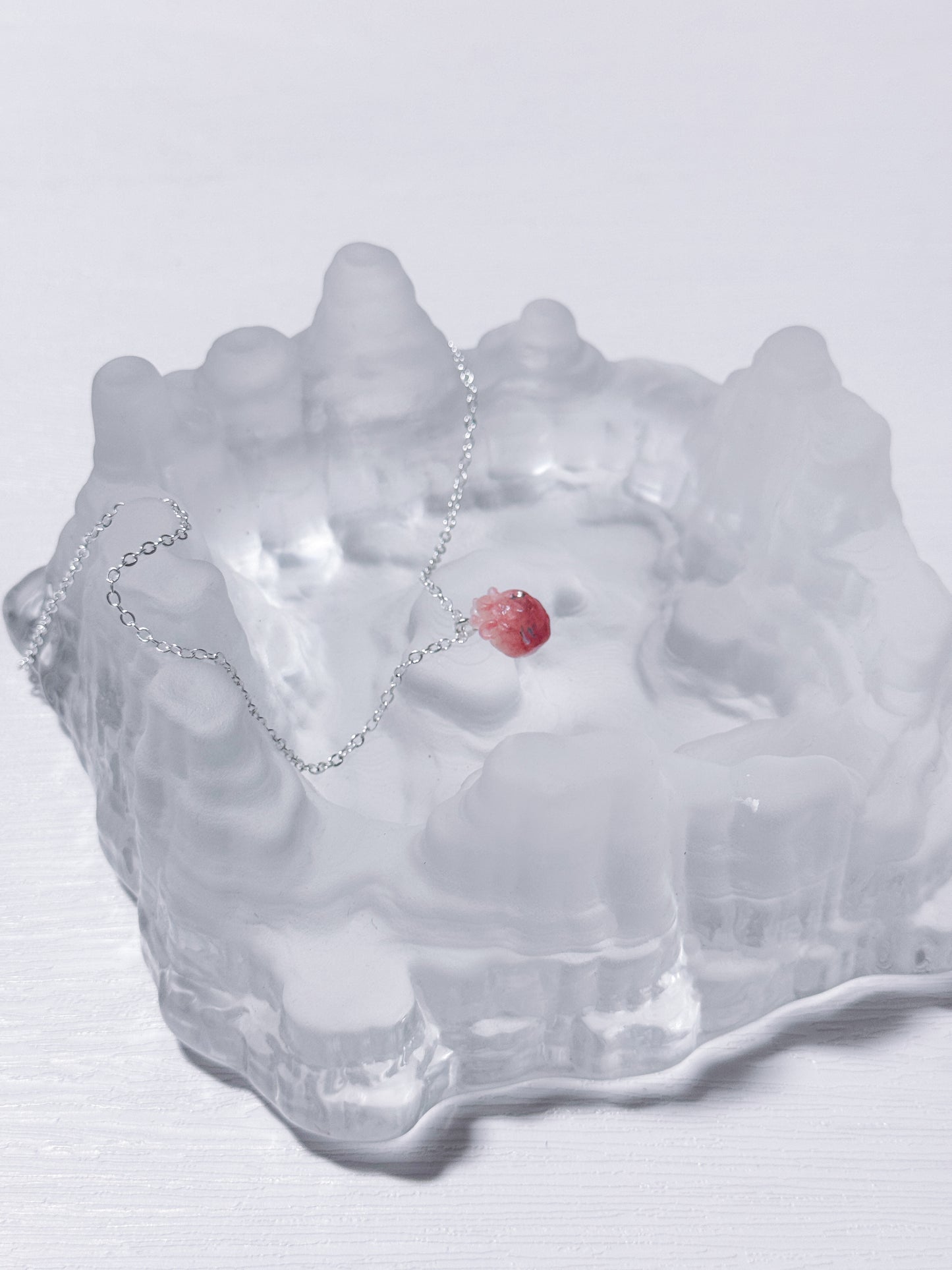 Victoria Heart Necklace [Fine Rose]