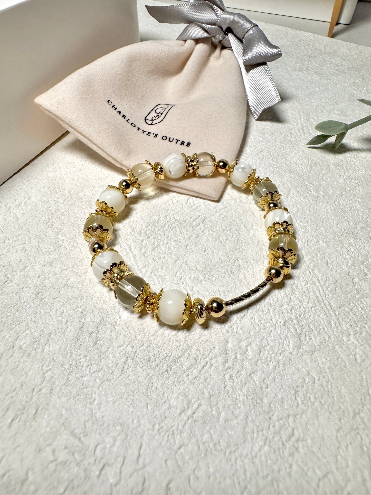 Citrine & White Conch Crystal Bracelet (Natural)