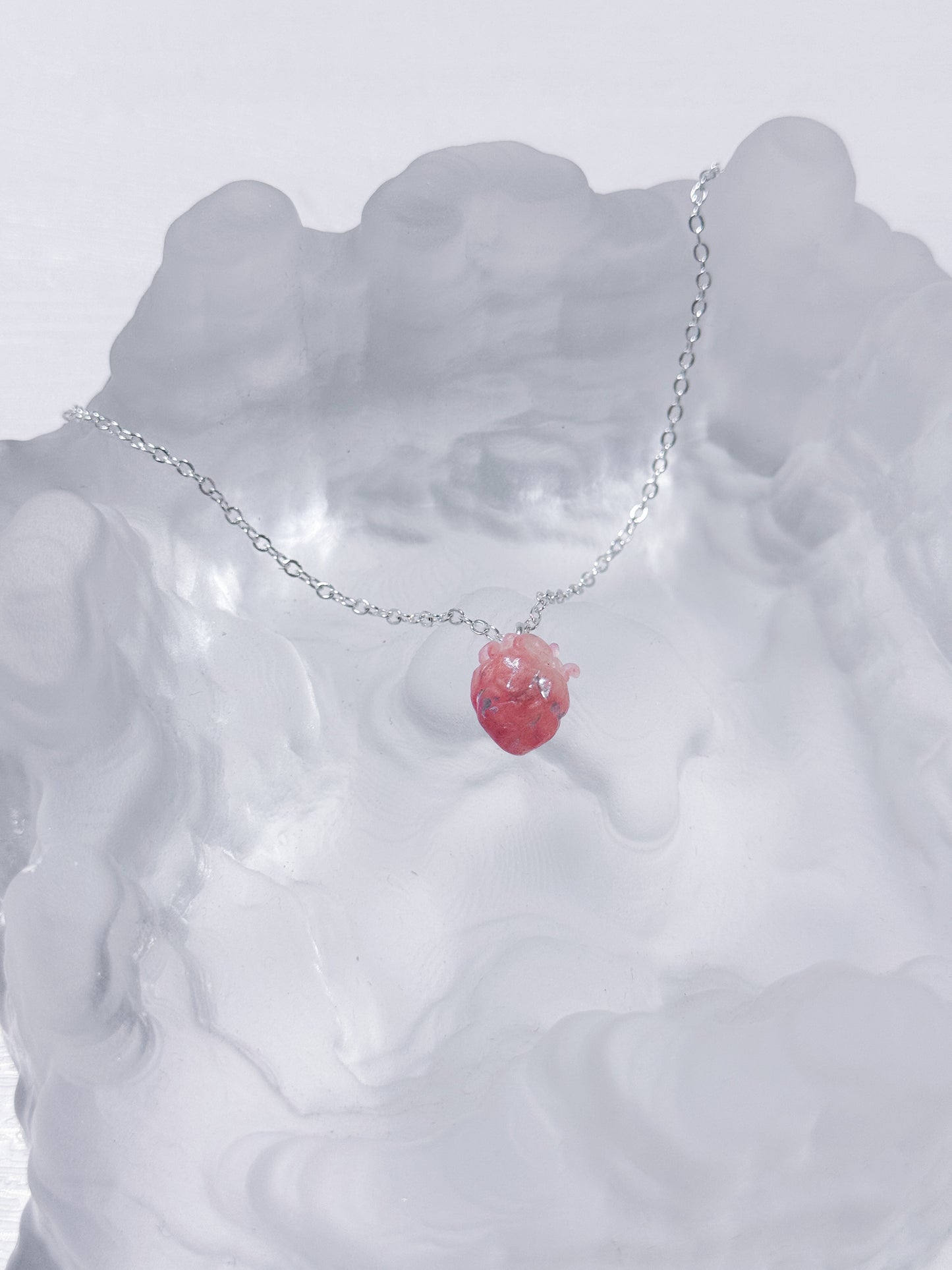 Victoria Heart Necklace [Fine Rose]