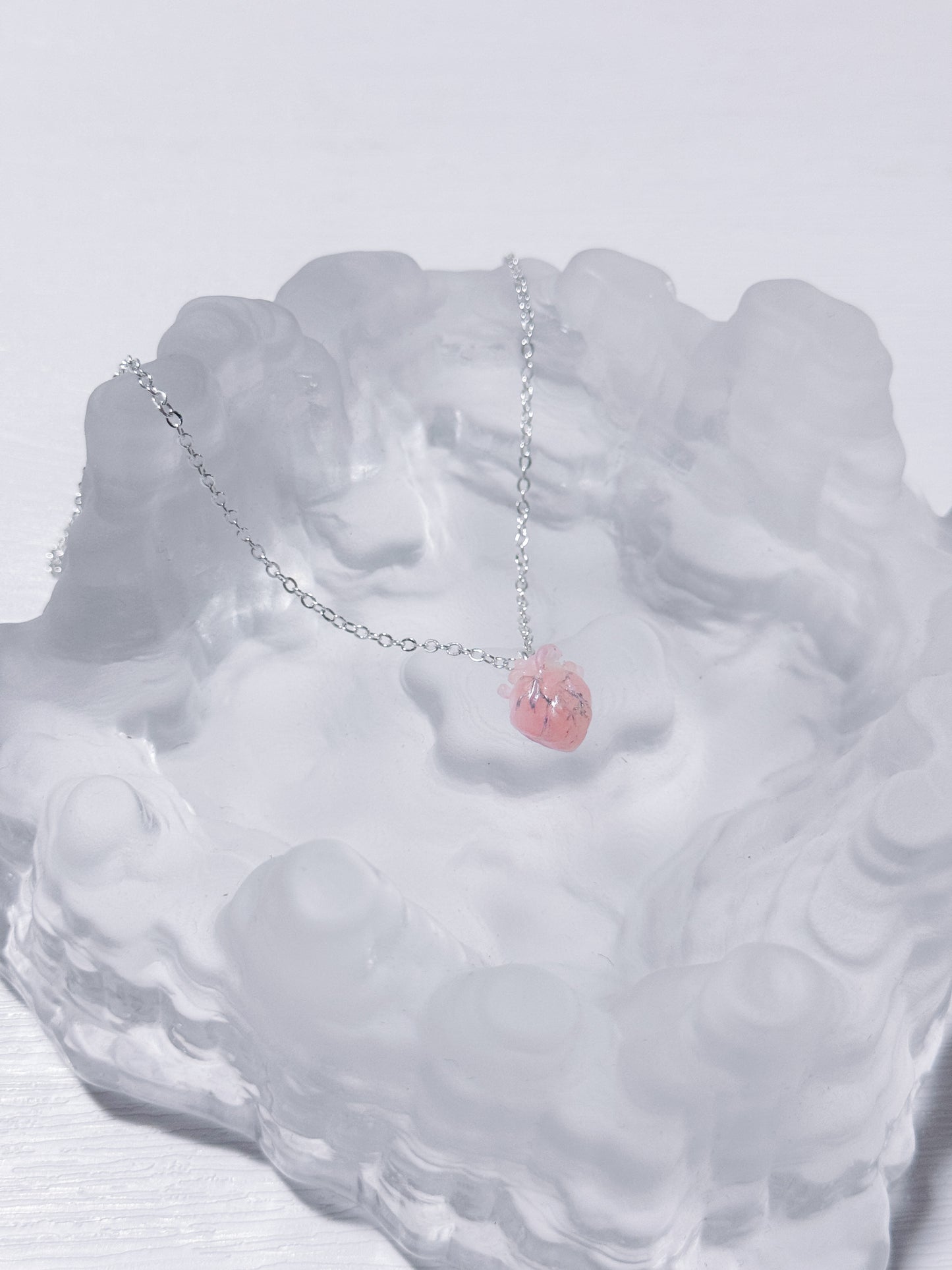 Victoria Heart Necklace [Misty Blush]