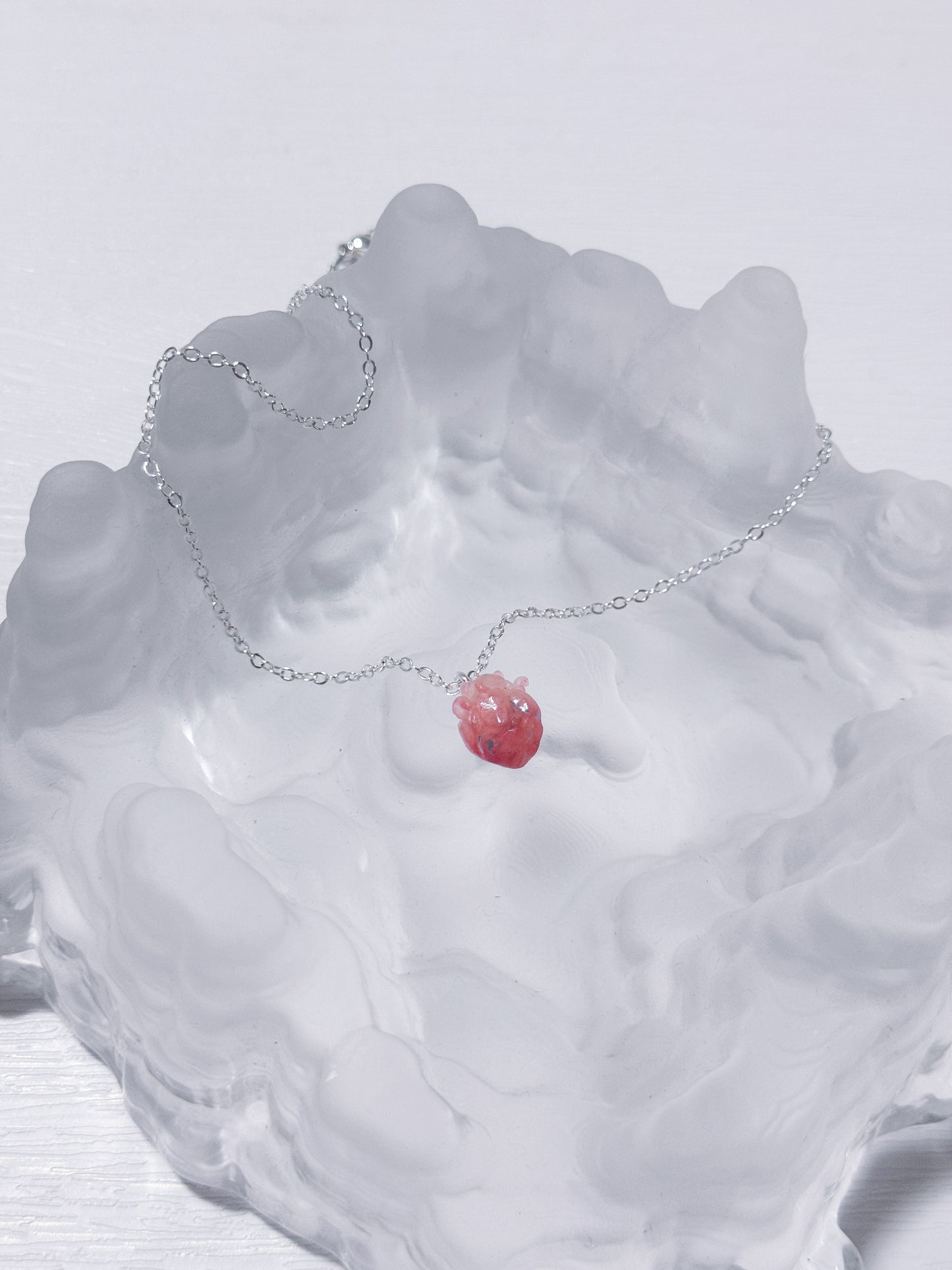 Victoria Heart Necklace [Fine Rose]
