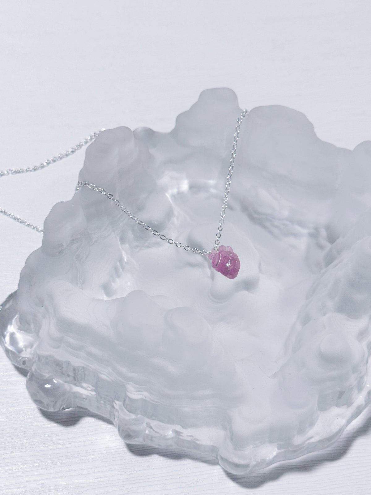 Victoria Heart Necklace [Ash Violet] - Charlotte's Outré