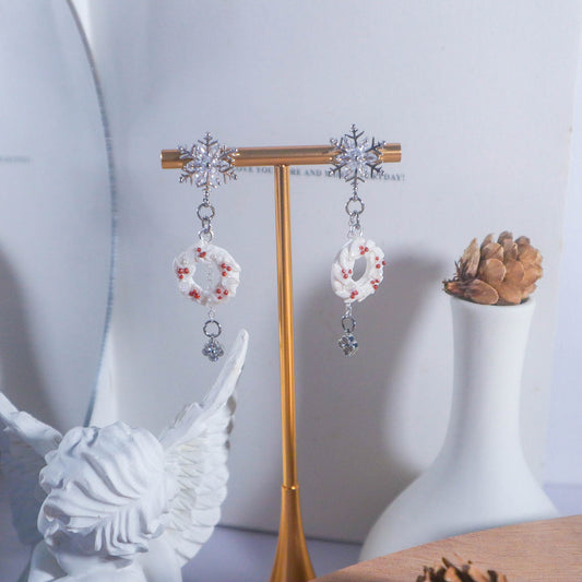 Aurora Garland Winter Wonders Earrings