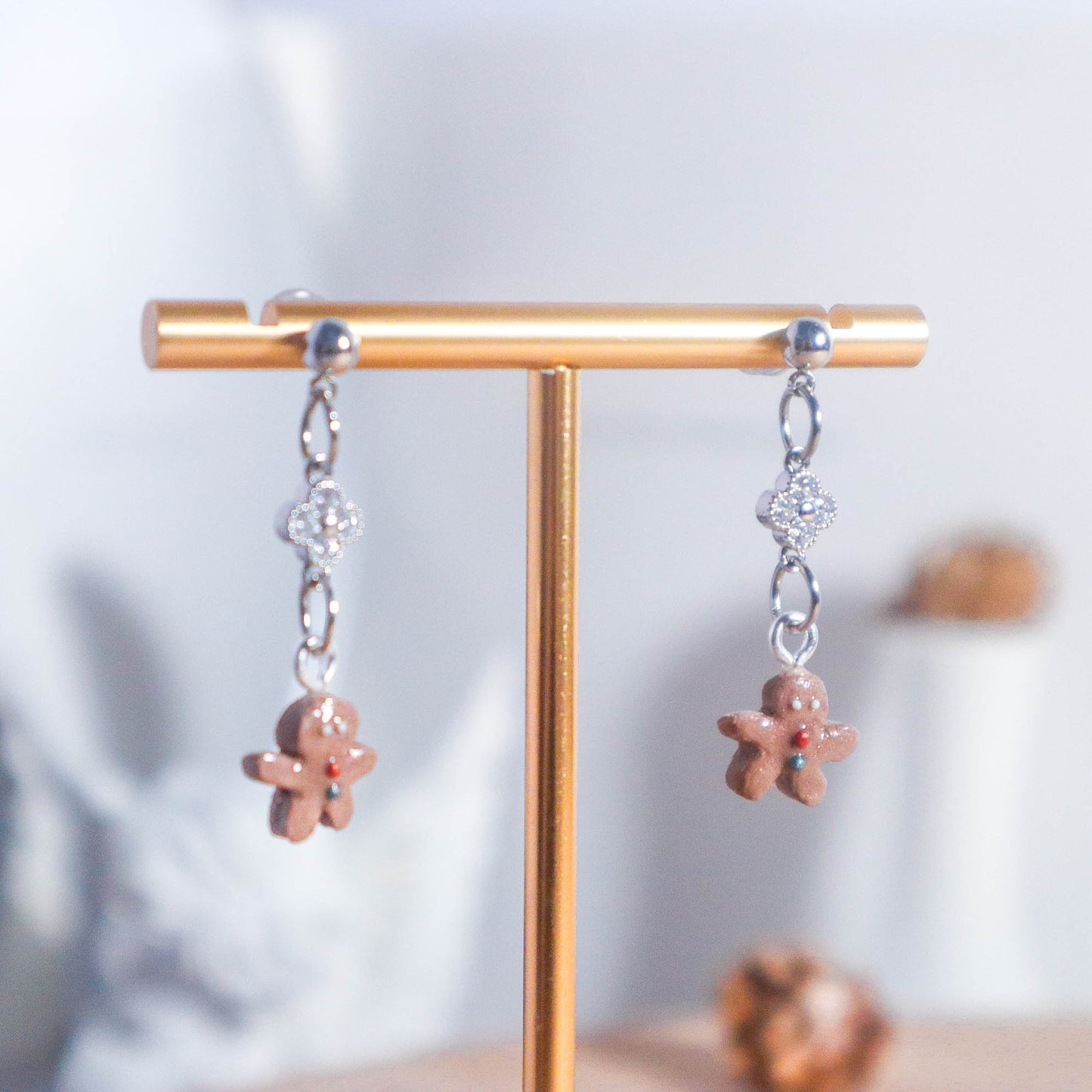 Gingerbread Winter Wonders Earrings