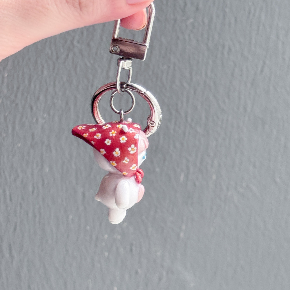 Mimi V2 Cat Charm