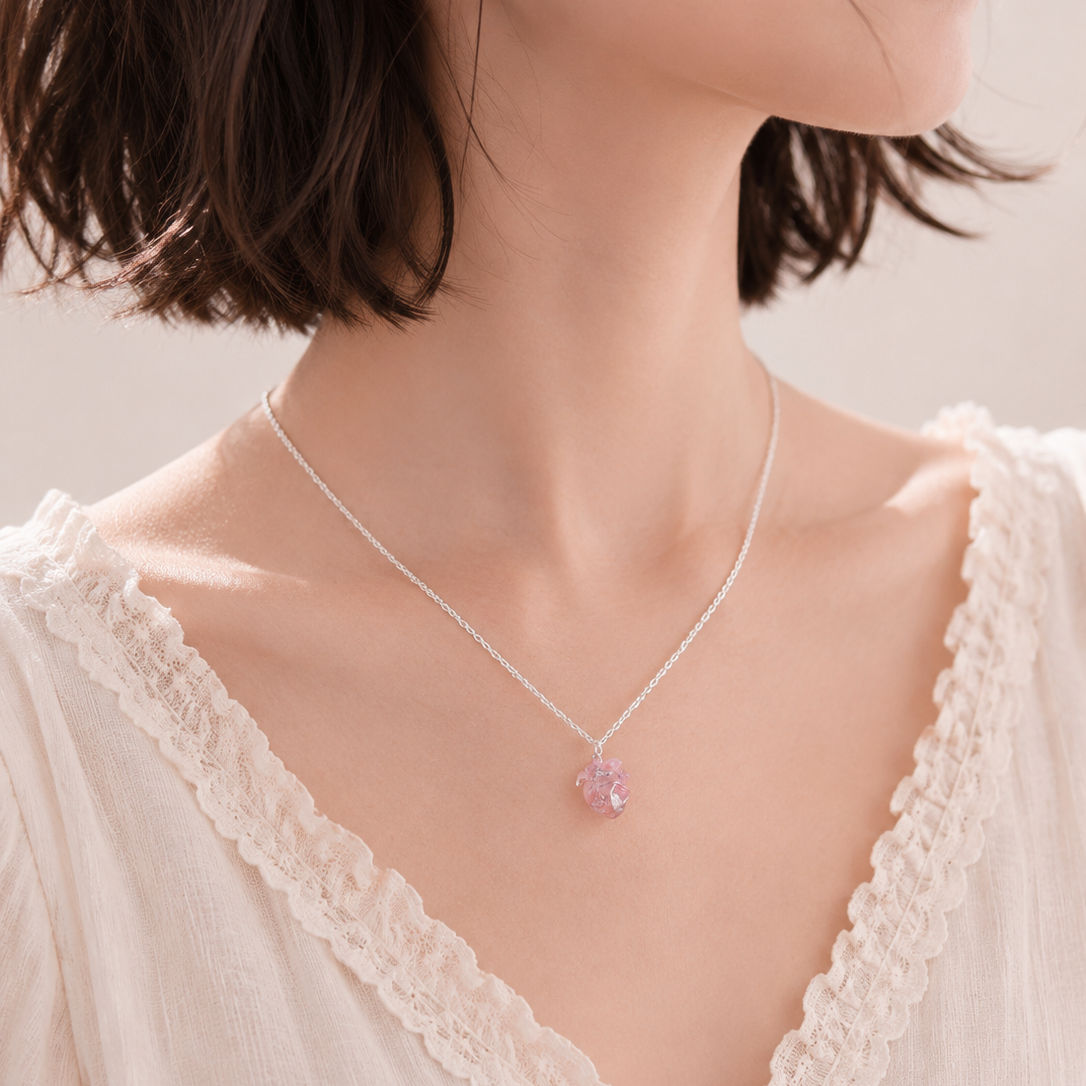 Victoria Heart Necklace - Charlotte's Outré